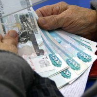 В апреле на выплату «губернаторской тысячи» направят 117 млн рублей