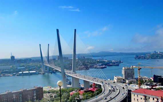 Во Владивостоке на очистку бухты Золотой Рог потратят 350 млн рублей