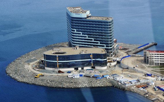 Российским и сербским компаниям предложили достроить отели Hyatt во Владивостоке
